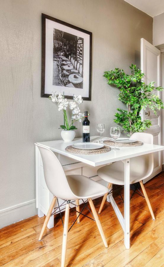 Ferienwohnung A Detruire 10 - Ne Pas Utiliser Paris Exterior foto